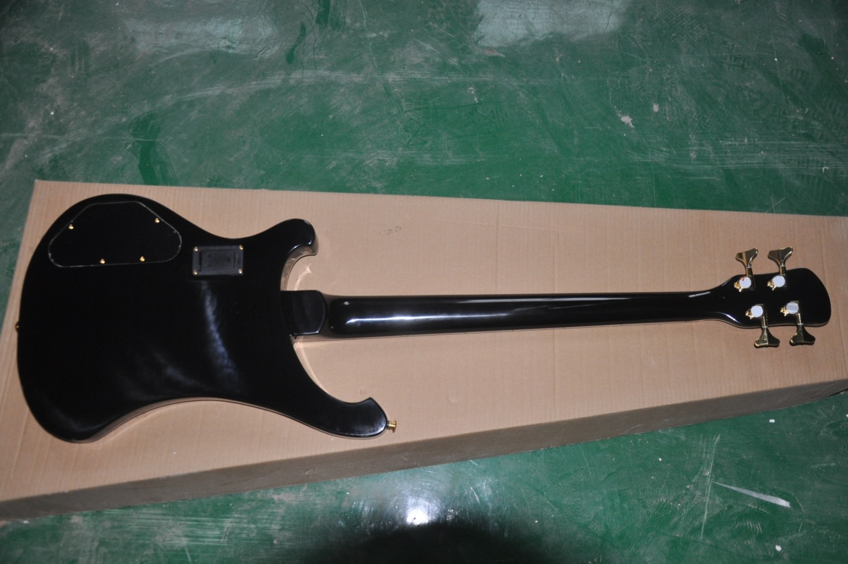 โรงงานเครื่องดนตรีรับผลิตเบสกี - Bass Guitar Fretless บทวิจารณ์และราคา