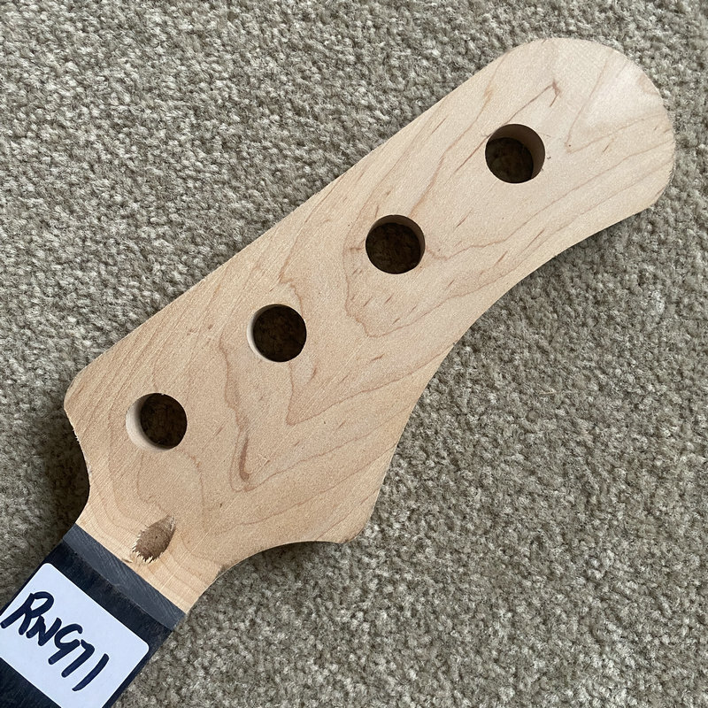 RN971 สั่งทำพิเศษ คอกีตาร์เบสแ - Bass Guitar Fretless บทวิจารณ์และราคา