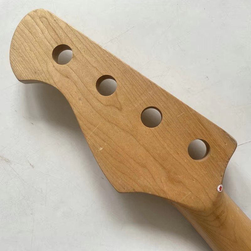 คอกีตาร์เบสไฟฟ้า 4 สาย รุ่น PN - Bass Guitar Fretless บทวิจารณ์และราคา